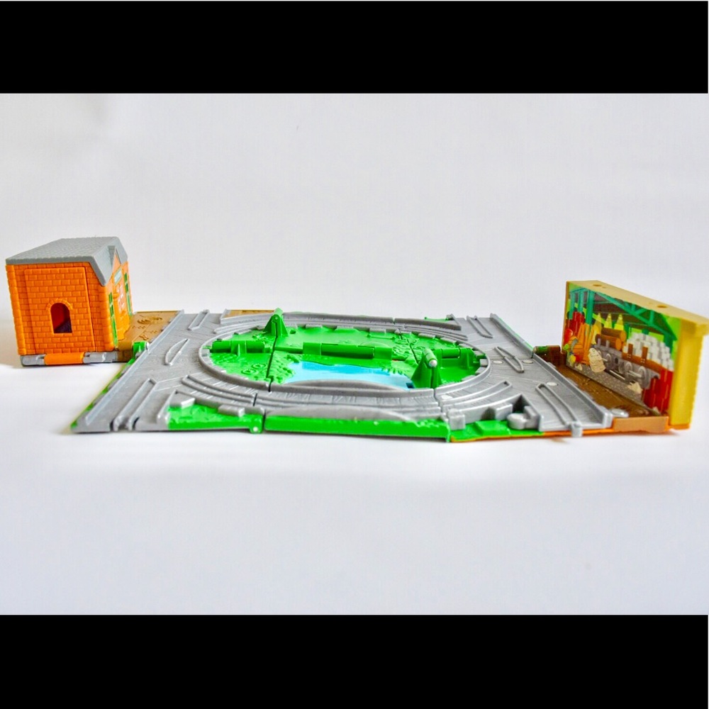 Thomas and Friends Take-N-Play Great Watertown